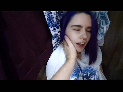 ❤️ Gjeta motrën time në dollap dhe e ndihmova të përfundonte ❤❌ Porno vk tek ne ❌❤